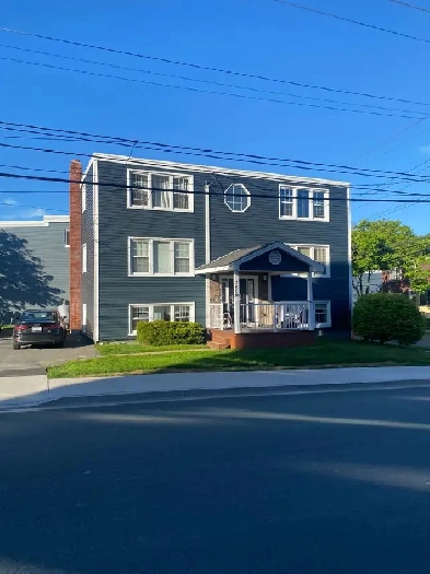 Renovated Bachelor Suite Central Halifax $1395 monthly Image# 1