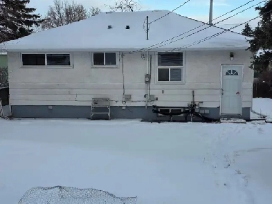 Spacious 1-bedroom Basement Suite - Winston Heights NE Image# 1