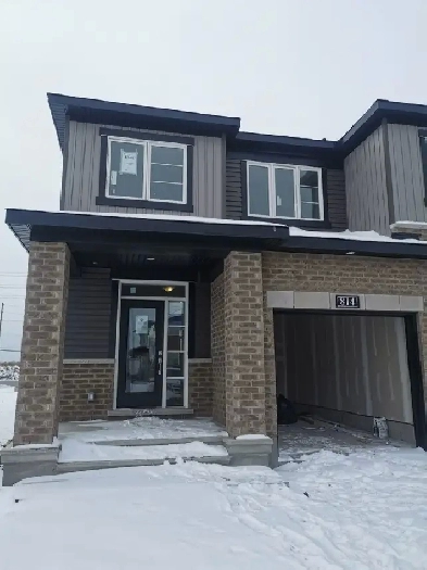 End Unit Townhouse for Rent in Avalon EncoreOrleans image