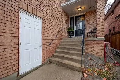 Room (prime) W/Ensuite Washroom for Rent Image# 1