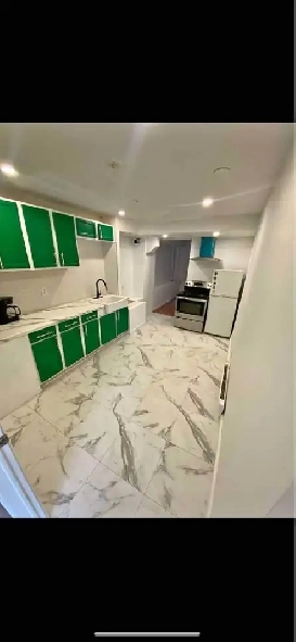 Chambre à louer À 30 secondes de marche du métro Joliette Image# 1