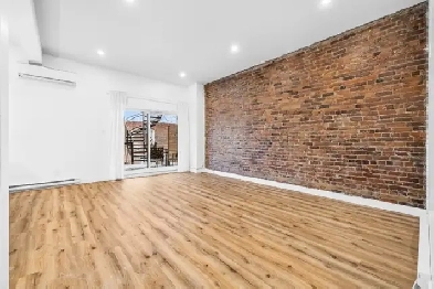 2013A Rue Wellington - Beautiful 2-bedroom apartment! Image# 1