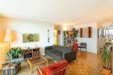 Outremont 3 1/2 et 4 1/2 – Chauffage, Balcon & Piscine inclus Image# 1