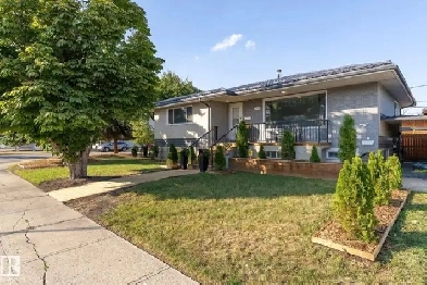 RENOVATED 3-Bed Main Floor    Double Garage in Kensington! Image# 1