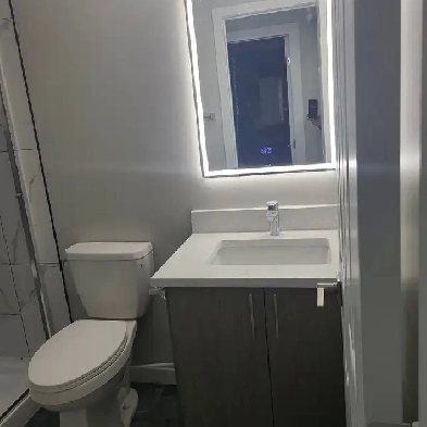 Private master bedroom on Rent in Cityscape Image# 1