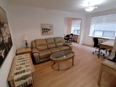 Bright 2 bedroom apartment at Yonge & St Clair Image# 1