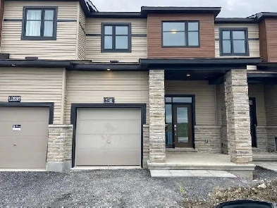 Barrhaven Townhome for rent March 1st. Image# 1