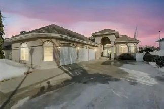 Custom Walkout Bungalow Image# 1