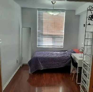(Short Term:8th/Mar~1st/Apr)Don Mills/Eglington (499$ or25/day) Image# 1