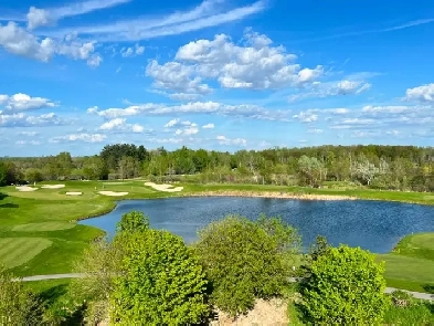 Penthouse Condo at The Marshes Golf Course (Kanata North) Image# 1