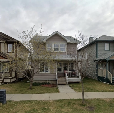 Spacious 3 Bed, 2.5 Bath Home in Terwillegar Towne Image# 1