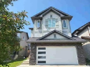 Spacious 4 Bedroom Home in NW Calgary – Full Basement – $2900 Image# 1