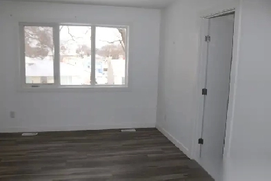 3 Bed 2.5 Bath Apartment Available: Garden City, Winnipeg Image# 1