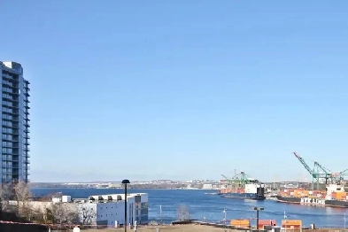 Waterviews 2 Bed 1.5 Bath Air Con Image# 1