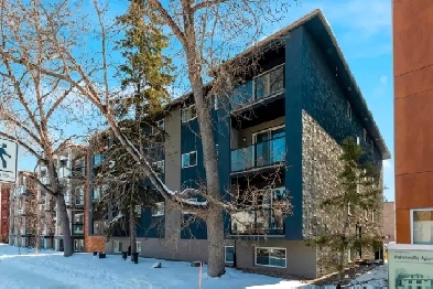 SHORT TERM RENTAL AIRBNB FRIENDLY KENSINGTON CONDO FOR SALE Image# 1