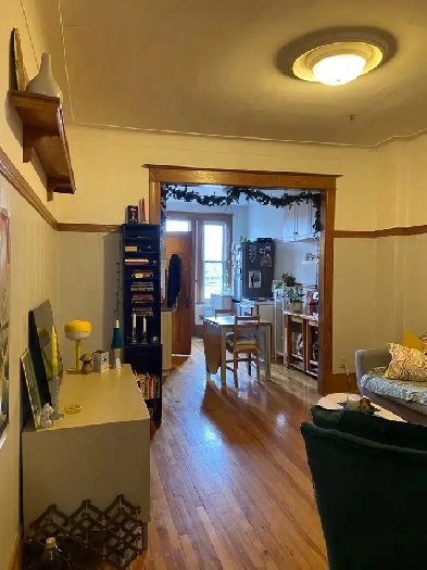 4 1/2 Rosemount Image# 1