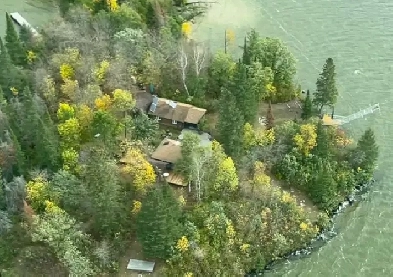 SPECTACULAR WATER FRONT PROPERTY 1 HAY BAY LAC DU BONNET image