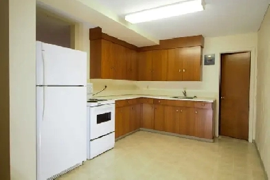 UPDATE  Melville Apartments  One bedroom suite behind Cityhall image