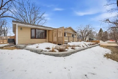 Beautiful Home and Acreage for Sale image