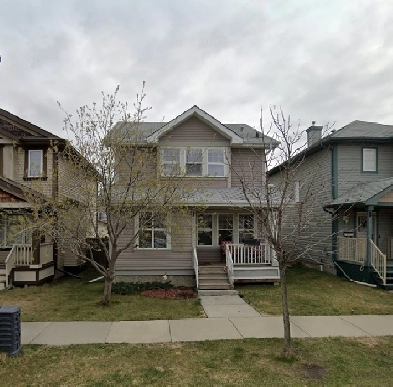 Spacious 3 Bed, 2.5 Bath Home in Terwillegar Towne Image# 1