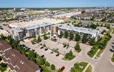 Sublet  2 Bedroom 2 Bathroom Apartment image