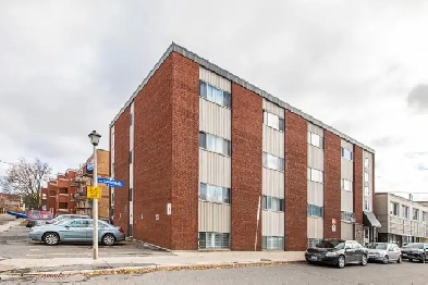 1E-197 Cumberland Street, Ottawa, ON  K1N 7H4 - Available from J Image# 1