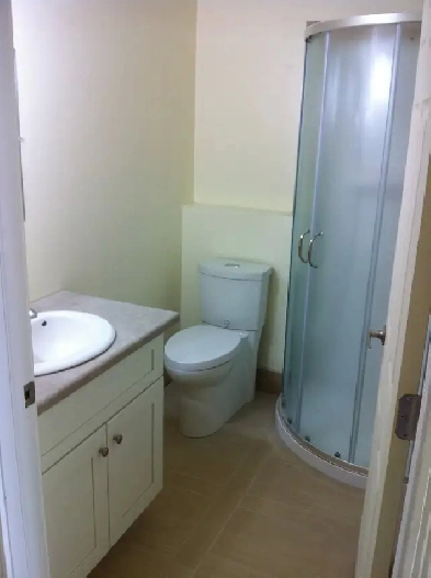 $877 Quiet, secure Studio apartment  2 blocks from MacEwen U, Image# 1