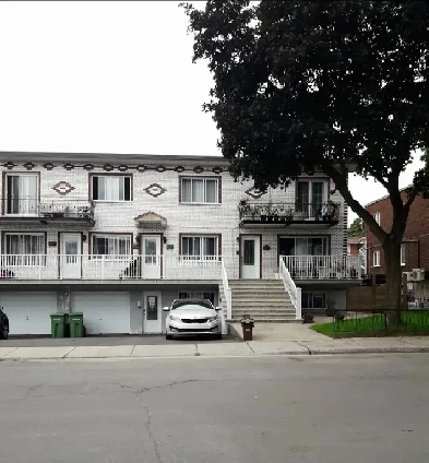 5-PLEX SAINT-LÉONARD, HIGH INCOME, STRONG POTENTIAL — $1,799,000 Image# 1