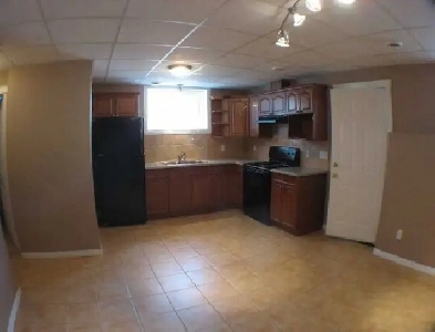 2 Bedroom Basement Suite – Pet Friendly – May 1 Image# 1