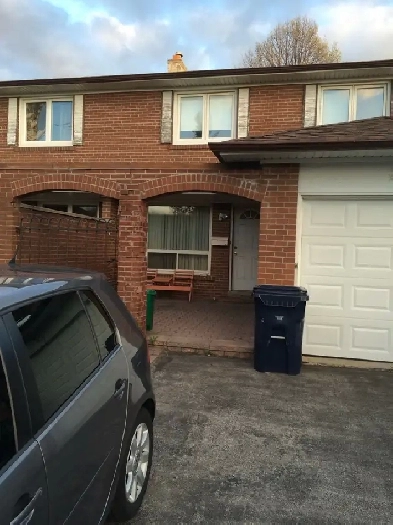 Large furnished room avail. May 1, 2026  YONG/STEELS Image# 1