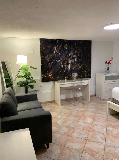 Room for rent in Toronto Image# 1