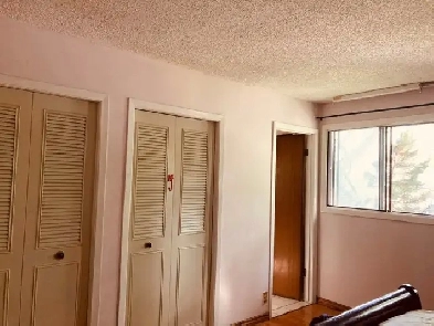 EdgemontNW upstairs furnished 3room 2bath incl utility EZtransit Image# 1