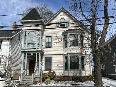 Studio unit in Charlottetown - ALL INCLUSIVE Image# 1