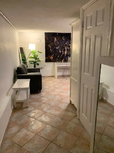 Room for Rent -Toronto Image# 1