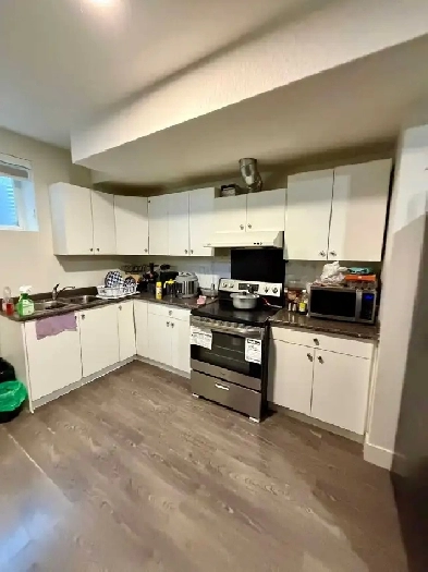 2bedroom basement Image# 1