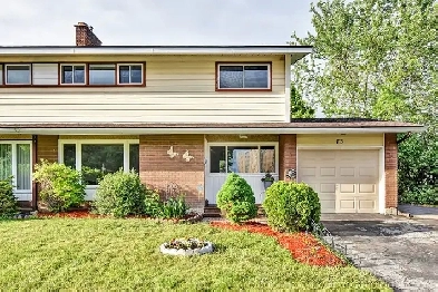Great house for AC or CU students: 5 bdrm, 2 bath, Aug 1st Image# 1