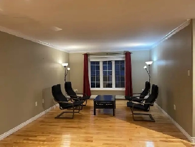 4-Bedroom Semi-detached House in Clayton Park Available August 1 Image# 1