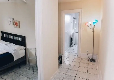 FULLY FURNISHED PRIVATE BEDROOM IN A SHARED 2BHK UNIT Image# 1