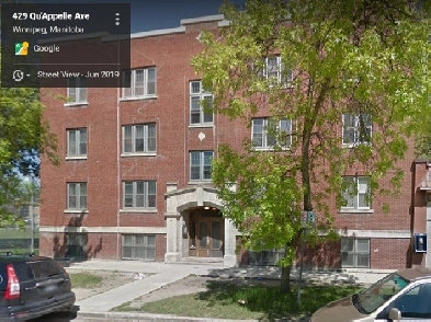 Large & Renovated Suites- Near U of W Image# 1