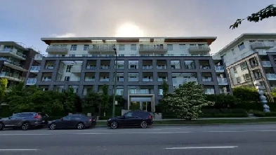Spacious modern 1 bedroom /Den Suite across from Langara station Image# 1