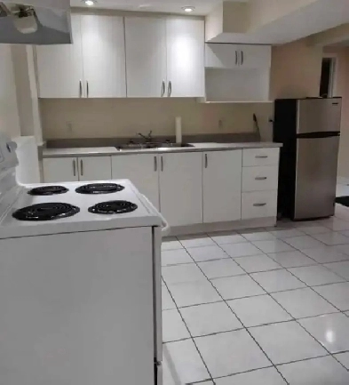 Private 1 bed, 1 bath - Townhouse for Rent Image# 1
