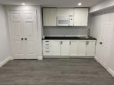 Separate Entrance Studio for Rent in North York Image# 1