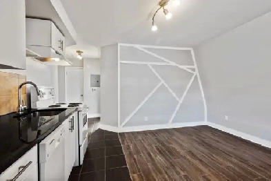 Amazing 1-Bed Unit, Downtown, Fast Internet, AC, Laundry, July1 Image# 1