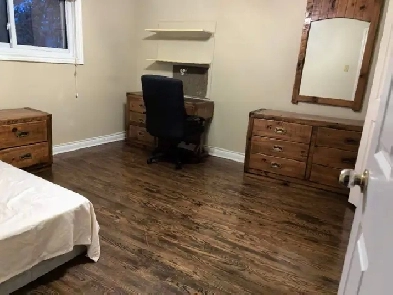 Short-term rental $50 per night in North York Image# 1