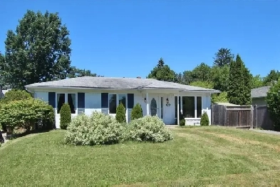 Detached house for rent in Ottawa / Kanata Image# 1