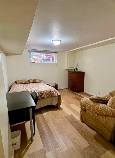 Furnished large bright room Single male $890 m all utilities Image# 1