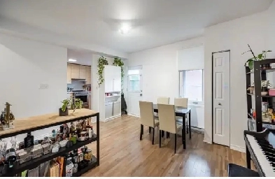 Renovated 4.5, with all appliances, near Canal Lachine Image# 1
