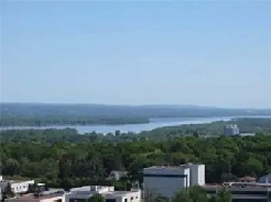 Breathtaking view of the Ottawa Valley River - 1 bdr condo Image# 1