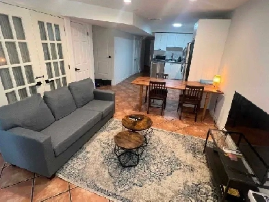 2-Bedroom 9 Feet high ceiling for rent Image# 1