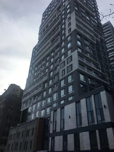 SHORT TERM RENTAL - LE SMITH BUILDING DOWNTOWN MONTREAL Image# 1